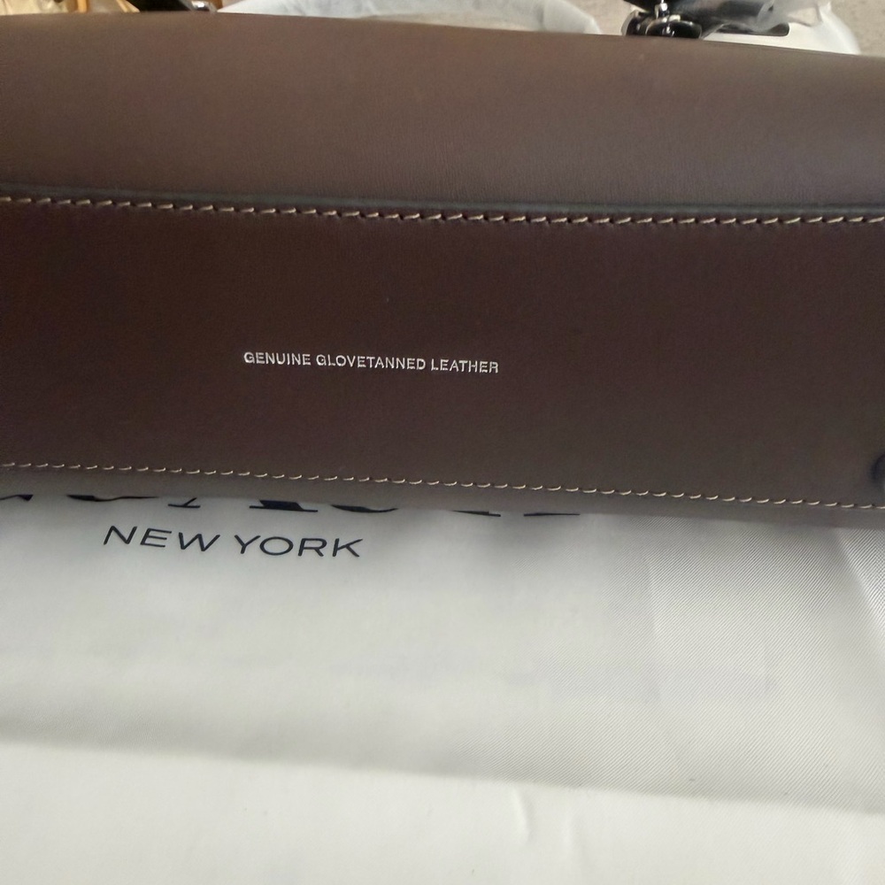 Coach Maple Swing Zip Bag NWT - Picture 5 of 13